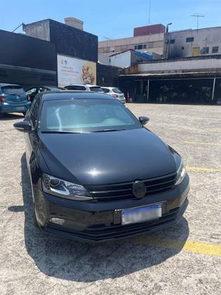 VOLKSWAGEN JETTA 2.0 TSI HIGHLINE 211CV GASOLINA 4P TIPTRONIC